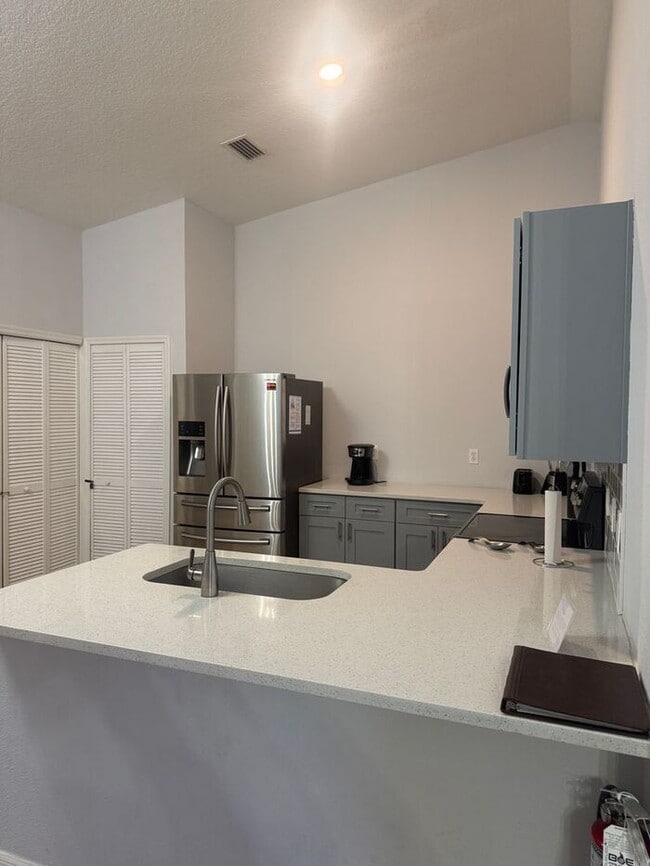 Building Photo - FREE RENT!!! Condo at Club Cortile, Kissimmee