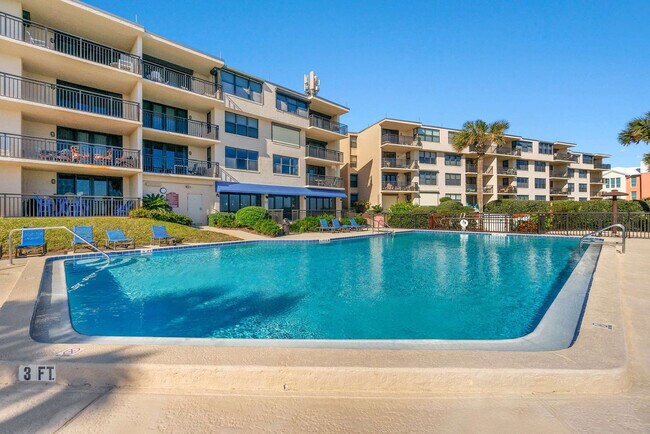 Building Photo - 6240 A1A S