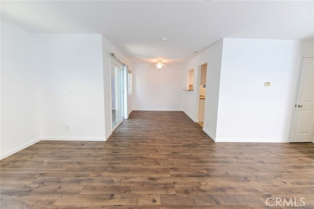 Building Photo - 257 Avenida Victoria