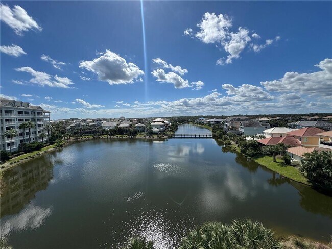 Building Photo - 1200 Cinnamon Beach Way