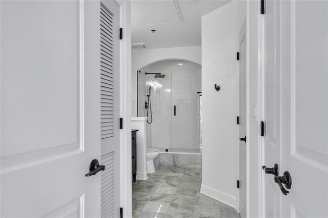 Building Photo - 3445 Stratford Rd NE