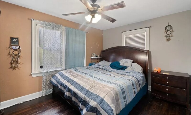 Building Photo - 1433 Picadilly St