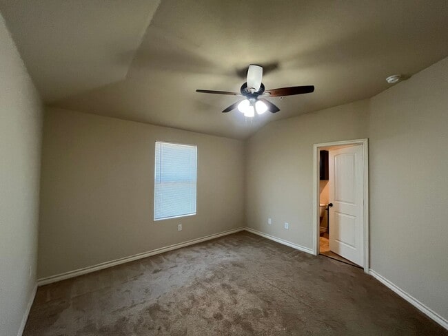 Building Photo - 13903 Annas Way #102, San Antonio, TX. 78233