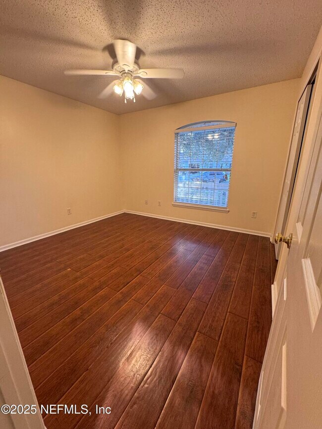 Building Photo - 6675 Morse Glen Ln