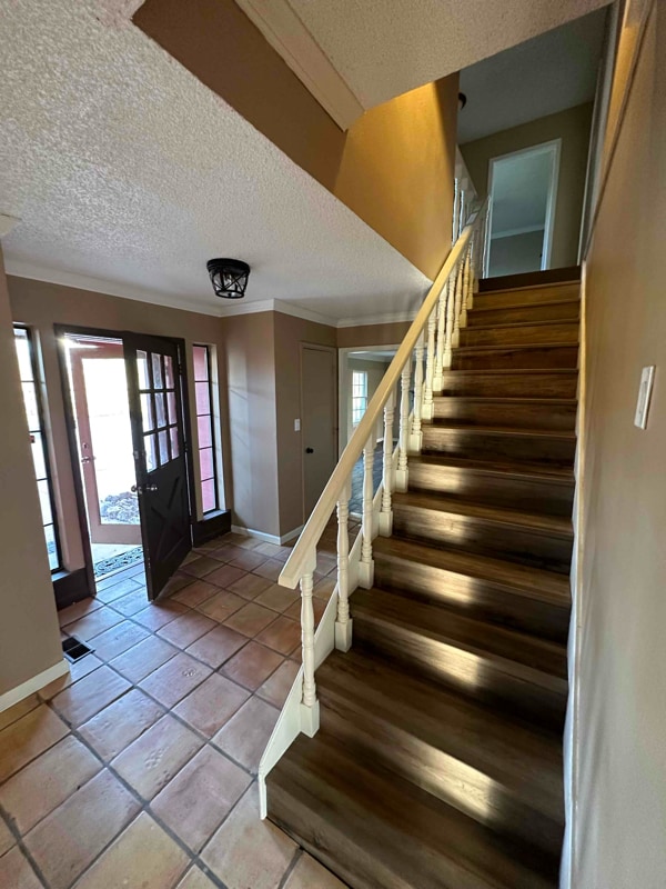 Building Photo - 9224 W 1st St