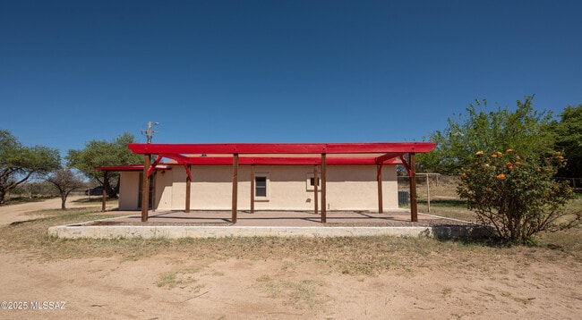 Building Photo - 1560 N John Adams St