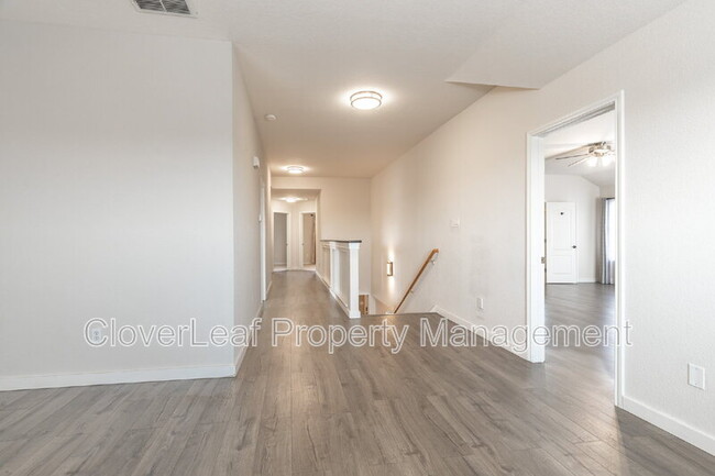 Building Photo - 407 Marbella Vista