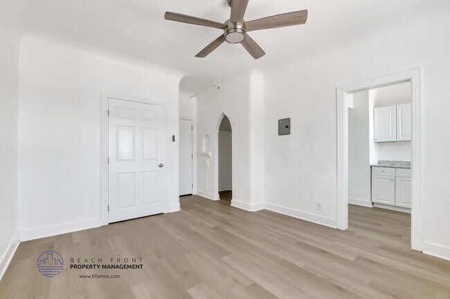 Floorplan - Karnak Apartments