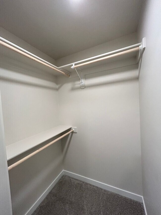 Building Photo - Brand New Home 3 Bedroom Home In Star!