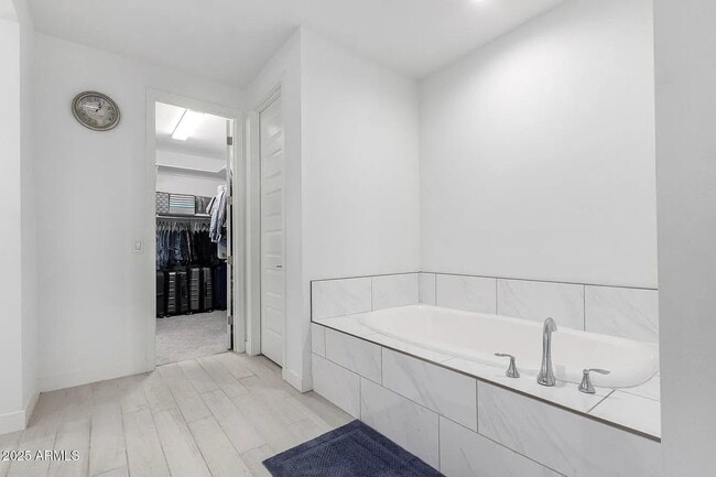 Building Photo - 12637 W Cassia Trail
