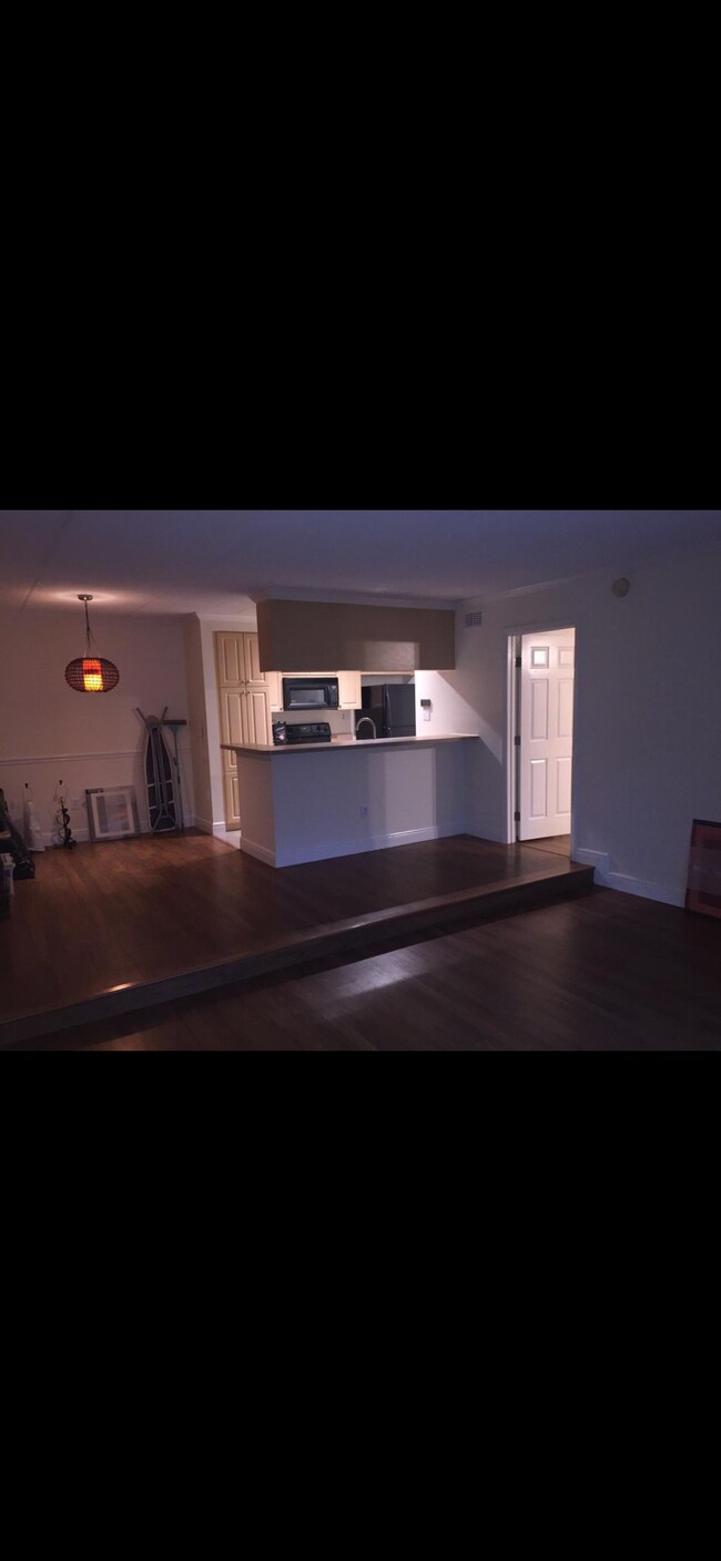 Building Photo - 5305 San Sebastian Ct