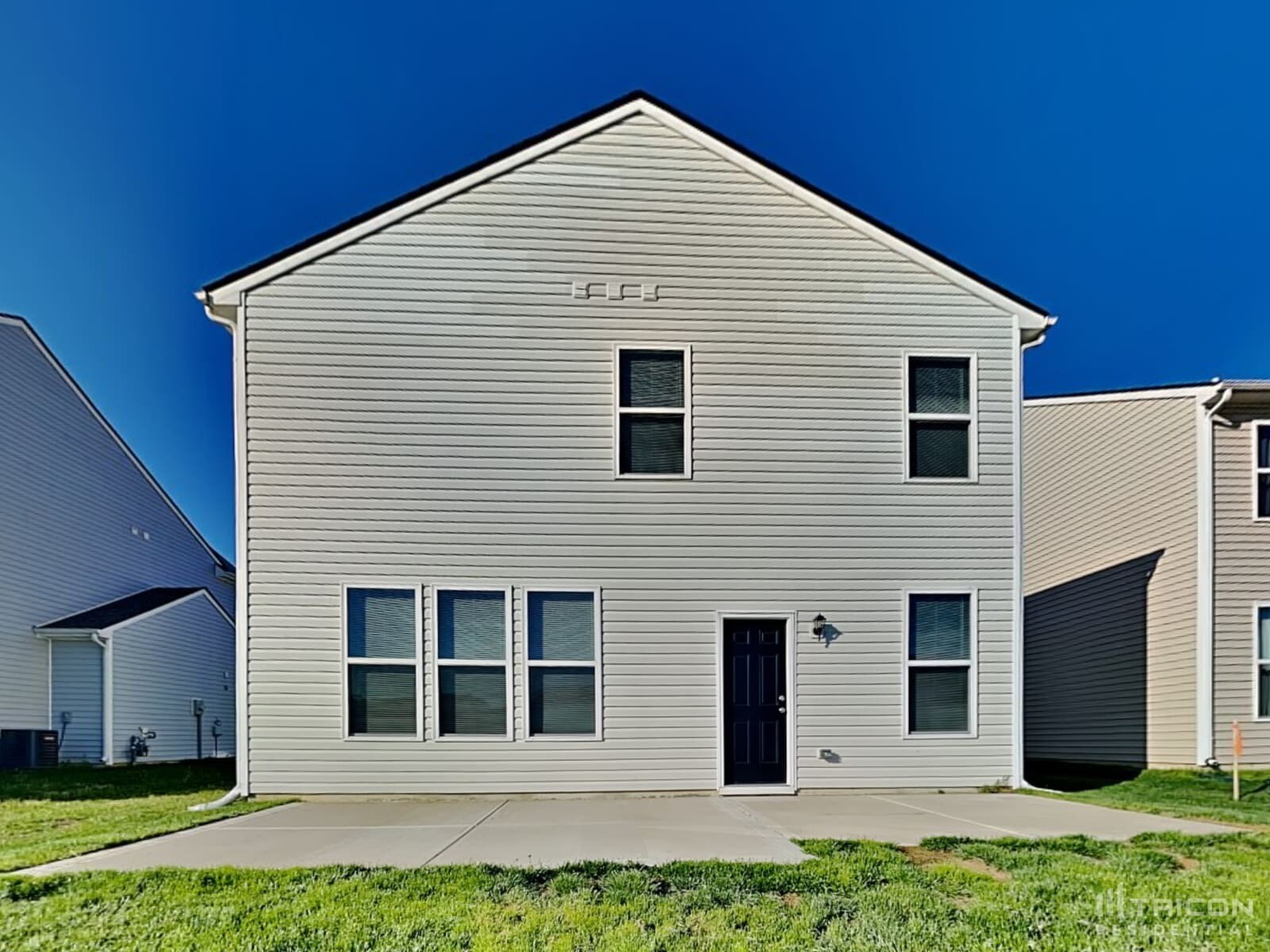 Building Photo - 2446 Creek Bank Dr