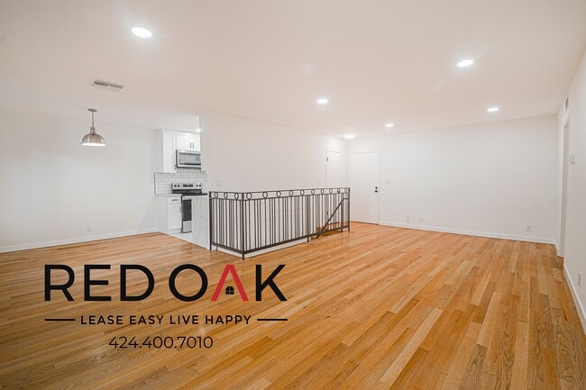 Building Photo - 463 S Maple Dr