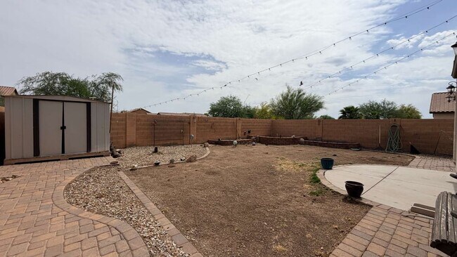 Building Photo - 18175 N Cook Dr