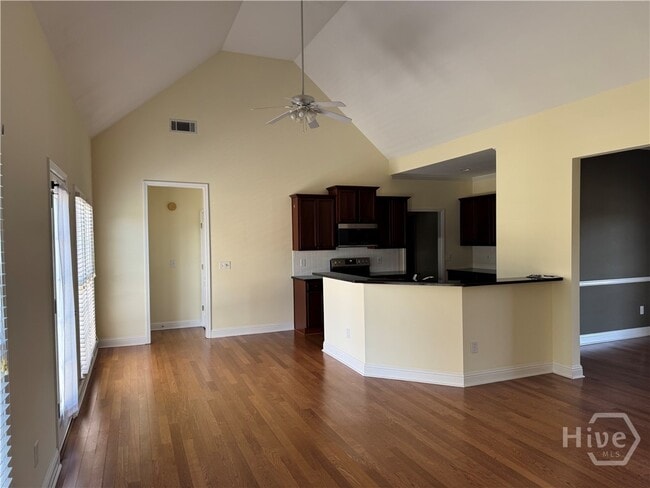 Building Photo - 1040 Willowynd Point