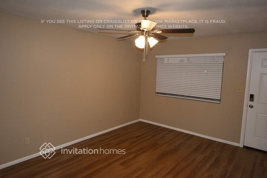 Building Photo - 3420 W Grovers Ave