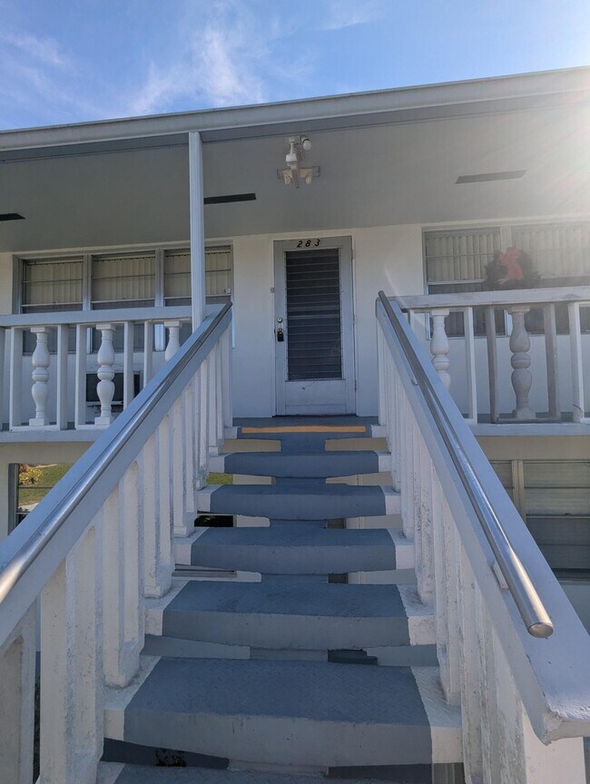 Building Photo - 283 Sheffield L