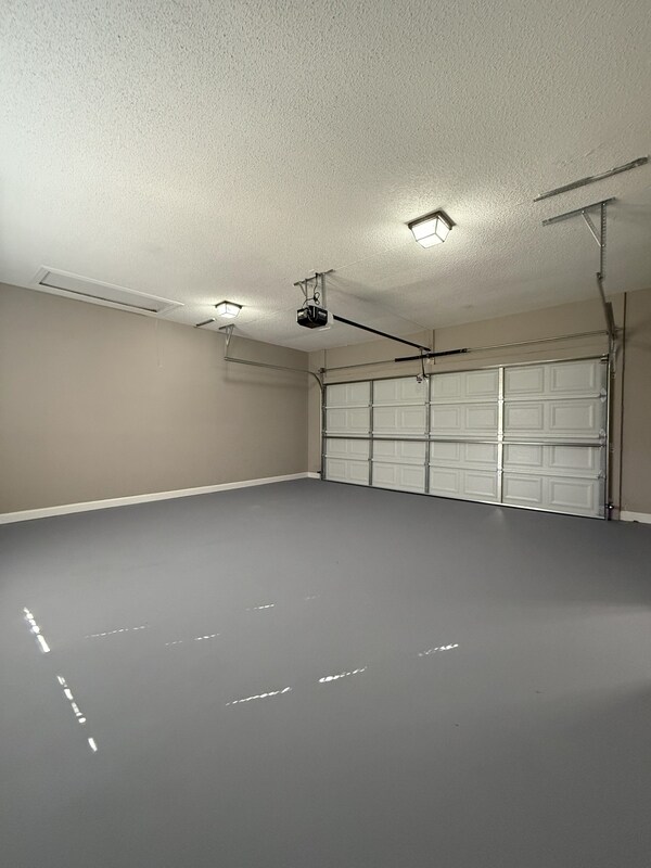 Building Photo - 1050 Aiken Rd