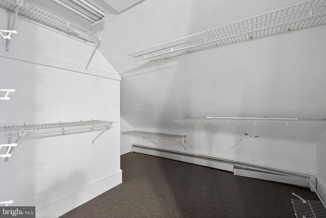 Building Photo - 18 GROVE St