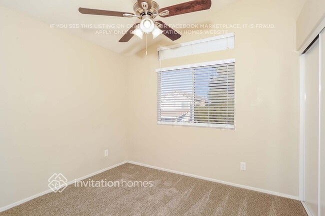 Building Photo - 39926 Milan Dr