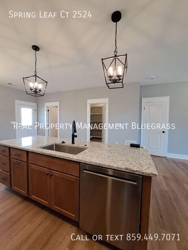 Building Photo - Spring Leaf Ct 2524-