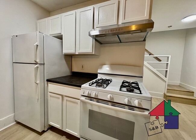 Building Photo - 101 Union St