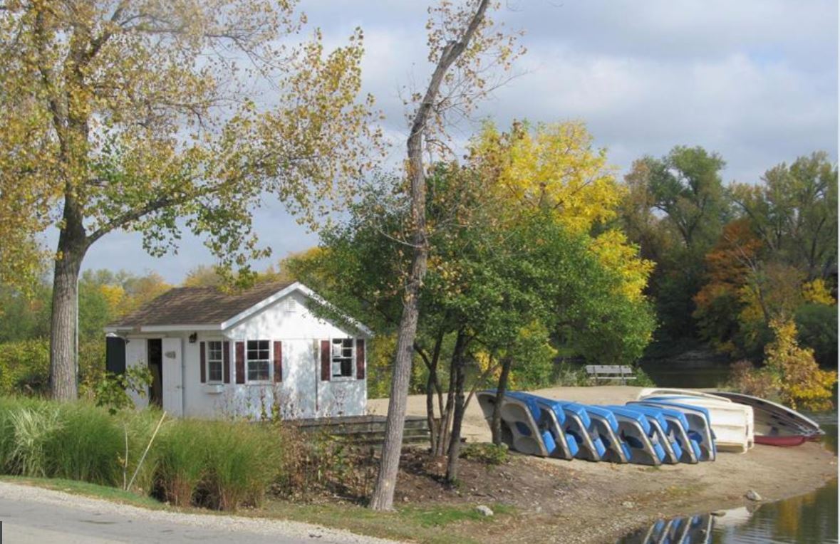 Small boats available - 5900 Oakwood Dr