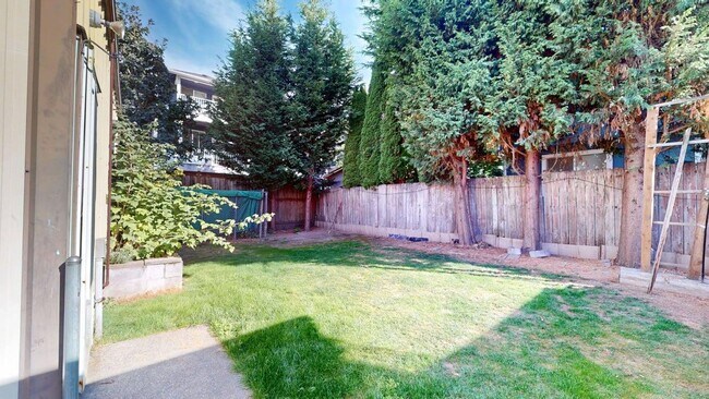Building Photo - 4116 25th Ave SW