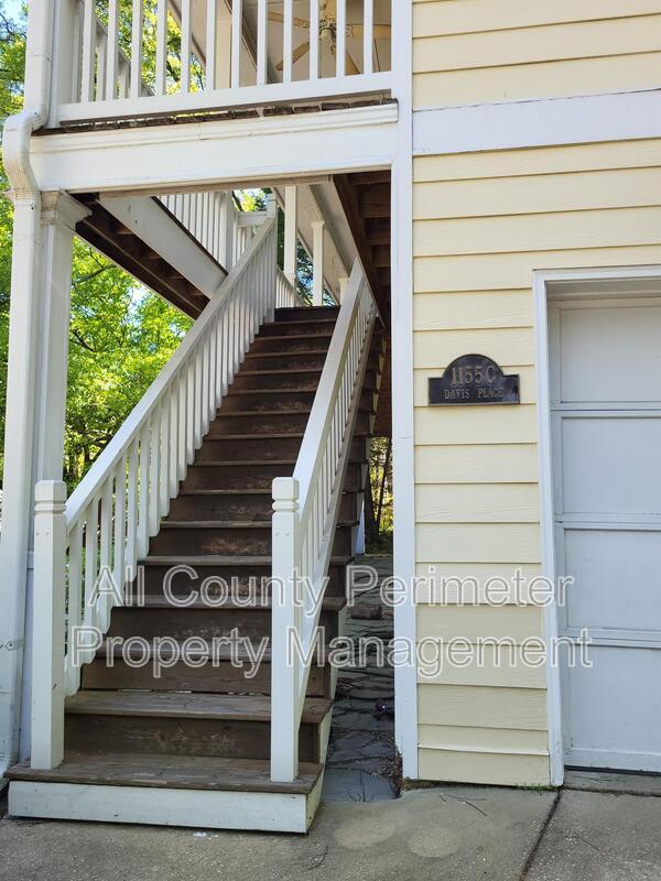 Building Photo - 1155 Davis Pl NW