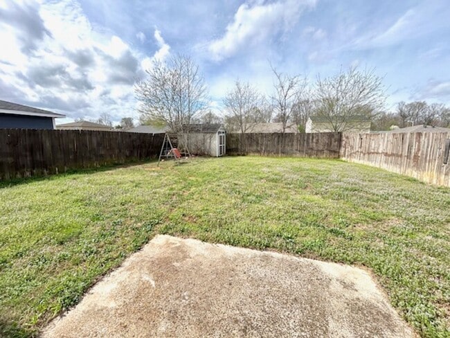 Building Photo - Time Limited Special Read More in Description!-Charming 3 -bedroom Home with a move in special-$3...