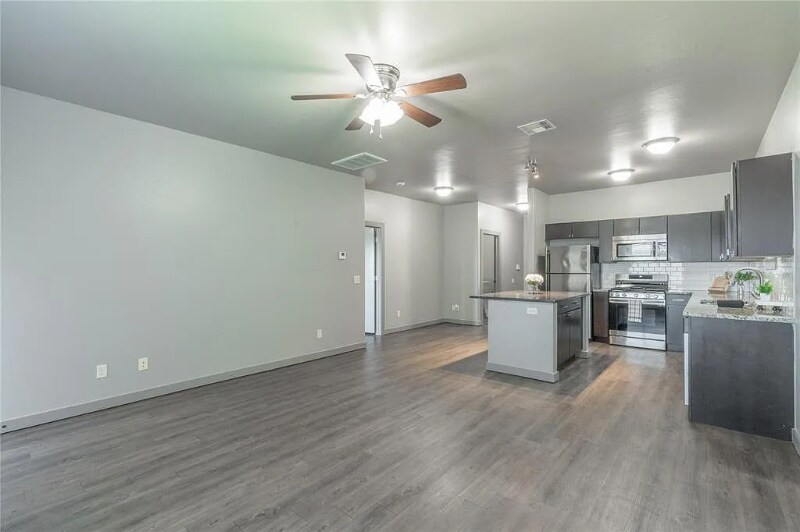 Building Photo - 604 NW 175th St