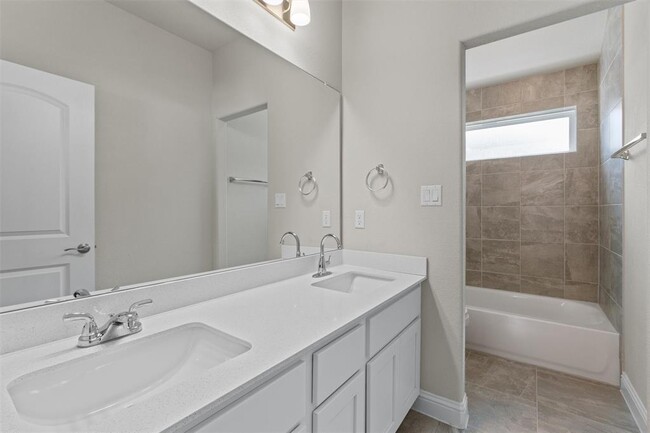 Building Photo - 205 Riverhill Cv
