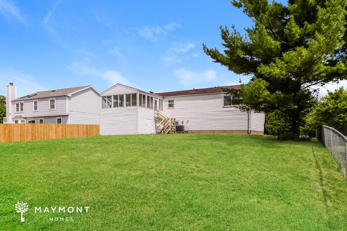 Building Photo - 6477 Burkwood Dr