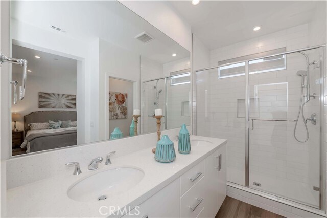 Building Photo - 1403 W Bushell St