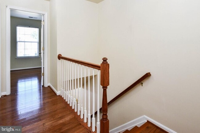 Building Photo - 2713 Yancey Ln