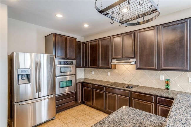 Building Photo - 8801 Capitol View Dr