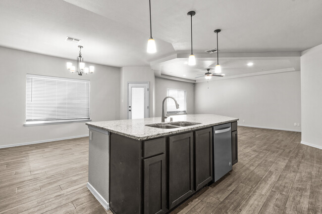 Building Photo - 12352 Stansbury Dr