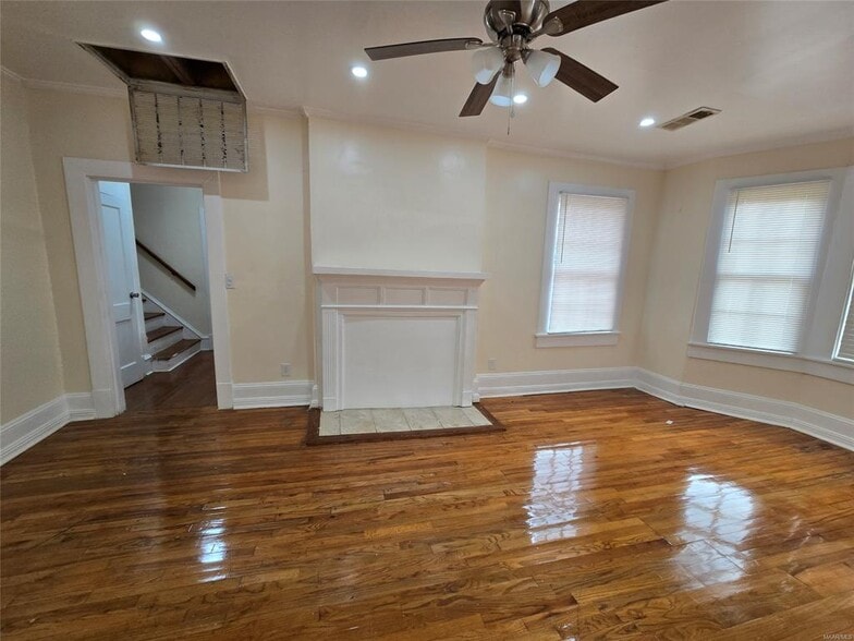 Building Photo - 2026 Bullard St