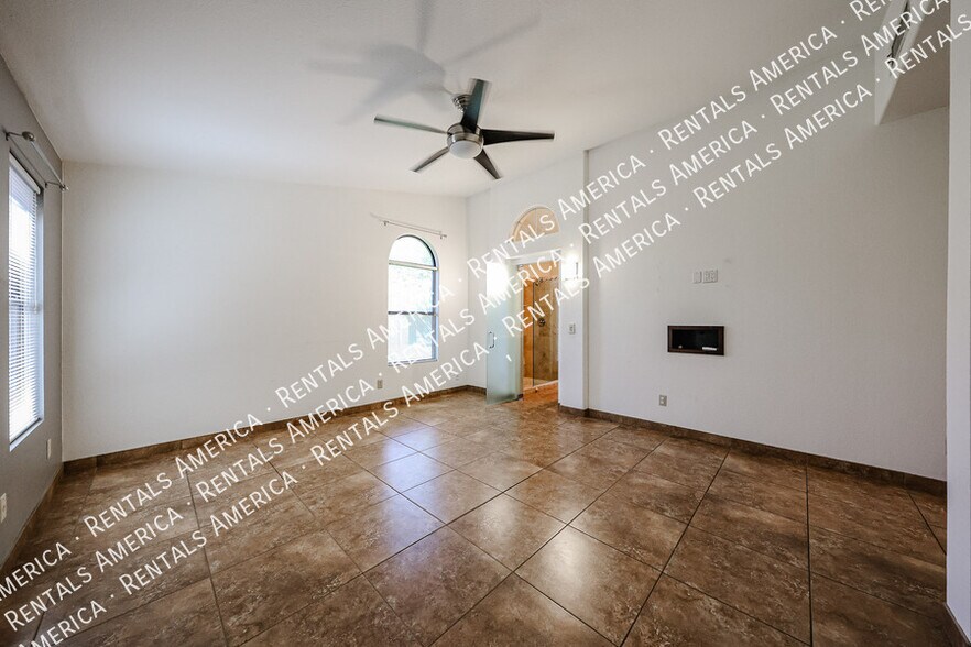 Building Photo - 16646 N 59th Pl