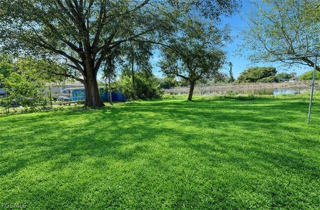 Building Photo - 12274 First St