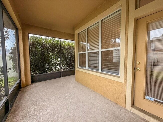Building Photo - 12947 Runswick Ave