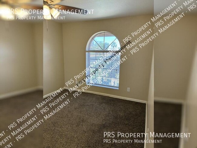 Building Photo - 1331 W Stottler Dr