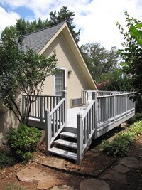 Building Photo - 6920 Lark Ln