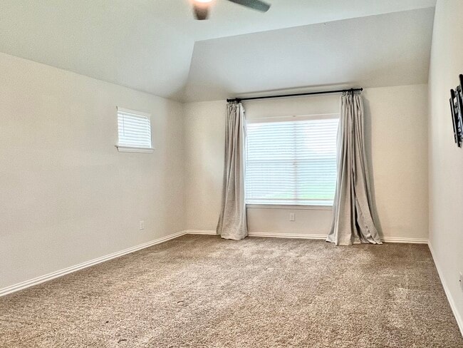 Building Photo - 23231 Twilight Oaks Ct
