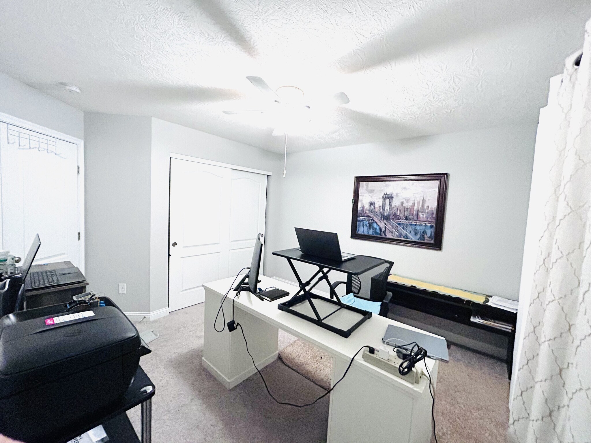 Building Photo - 1504 Englewood Ct