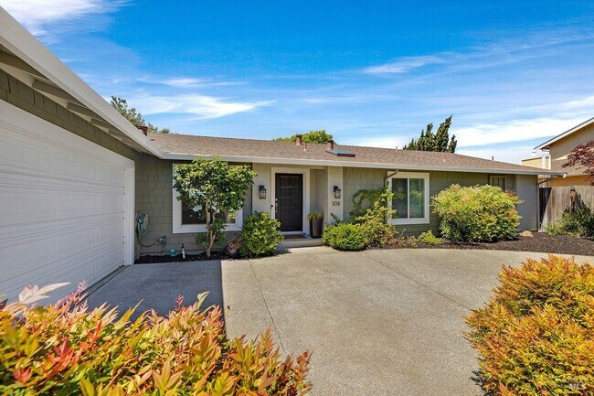 Building Photo - 308 Panorama Ct