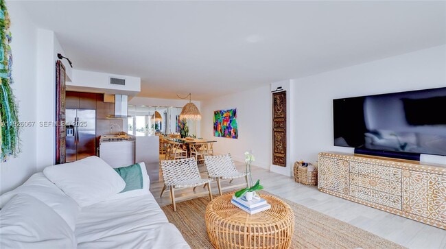 Building Photo - 177 Ocean Ln Dr