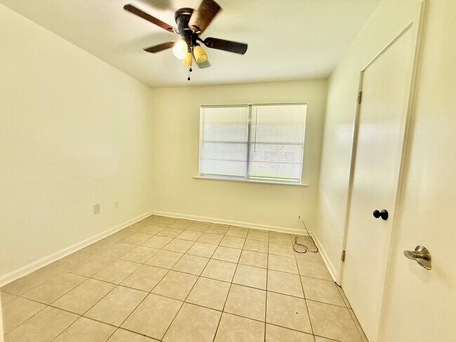 Building Photo - Home For Lease