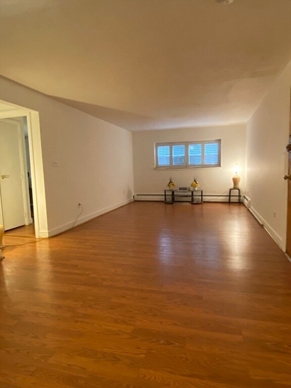 Building Photo - 15 Commonwealth Ct
