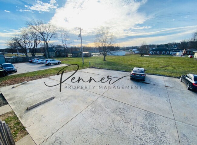 Building Photo - 105 SW 20th St